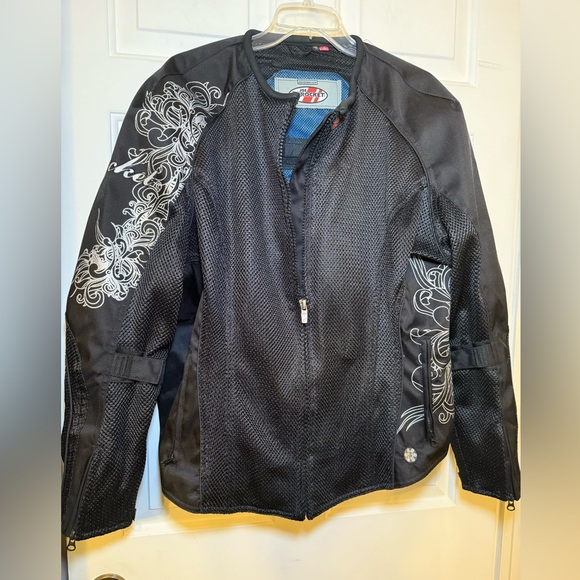 Joe Rocket Woman’s Cleo 2.2 Mesh Motorcycle Jacket Diva 2X Silver Scroll Protect